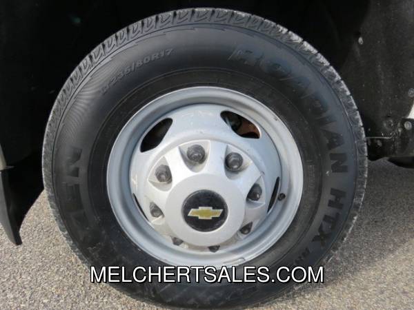 2018 CHEVROLET 3500HD CAB CHASSIE DRW DURAMAX 4WD BED NEW TIRES... for sale in Neenah, WI – photo 9