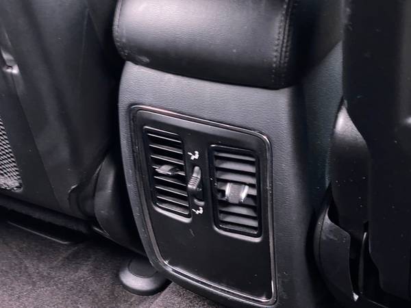 2018 Jeep Grand Cherokee Altitude Sport Utility 4D suv Black -... for sale in Buffalo, NY – photo 20