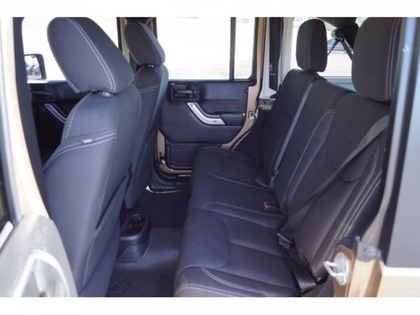 2015 Jeep Wrangler UNLIMITED 4WD 4DR RUBICON SUV 4x4 Passenger for sale in Phoenix, AZ – photo 21