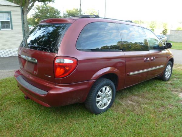 2007 Chrysler Town Country Touring for sale in Tallahassee, FL – photo 4
