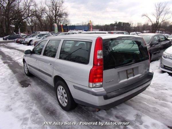 2001 Volvo V70 2 4 Automatic GREAT CARS AT GREAT PRICES! - cars & for sale in Leesburg, District Of Columbia – photo 4