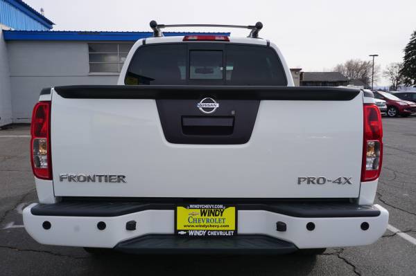2019 Nissan Frontier PRO-4X Crew Cab 4X4 LIKE NEW - cars & for sale in Kittitas, OR – photo 6