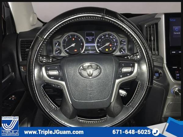 2017 Toyota Land Cruiser - - by dealer for sale in Other, Other – photo 17