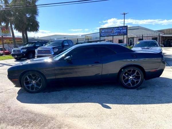2018 Dodge Challenger R/T - EVERYBODY RIDES! - - by for sale in Metairie, LA – photo 5