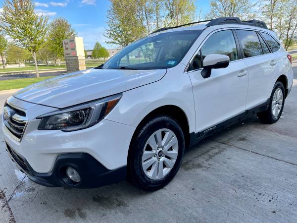 2019 Subaru Outback Premium Eyesight Camera Power Liftgate 1 Owner for sale in Cottage Grove, WI – photo 3