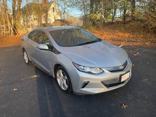 Take a look at this 2018 Chevrolet Volt-eastern CT - cars & trucks -... for sale in New London, CT – photo 7