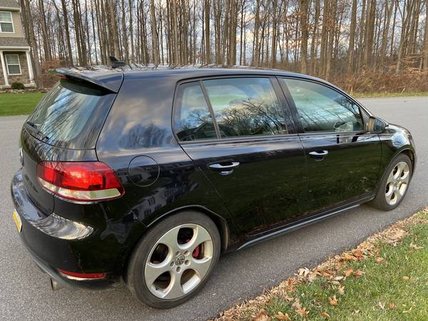 2010 VW GTI Auto Bluetooth Leather heated seat new timing chain -... for sale in Elizabethtown, PA – photo 6