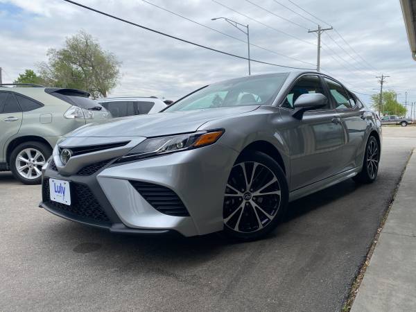 2018 Toyota Camry SE - - by dealer - vehicle for sale in Lincoln, NE – photo 5
