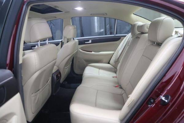 2013 Hyundai Genesis 3 8L - - by dealer - vehicle for sale in CHANTILLY, District Of Columbia – photo 23