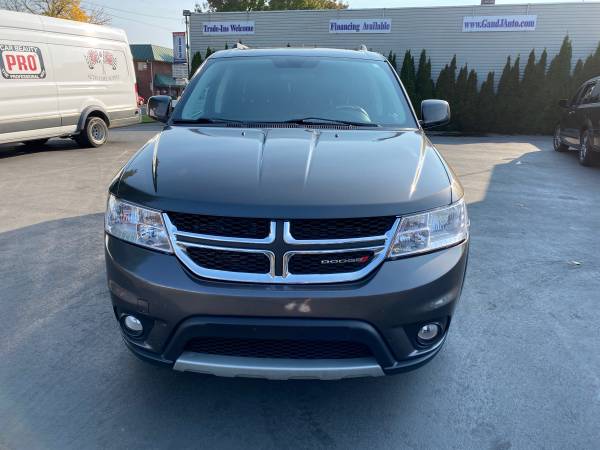 2017 Dodge Journey SXT - Third Row! New Tires! - cars & trucks - by... for sale in Corvallis, OR – photo 4