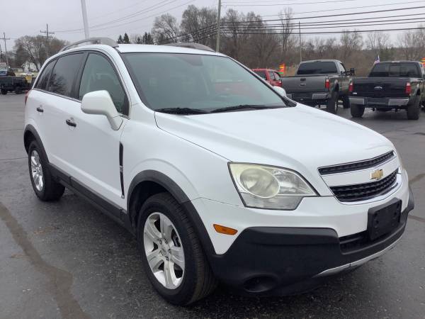 Reliable! 2013 Chevy Captiva LS! Affordable! - cars & trucks - by... for sale in Ortonville, MI – photo 7