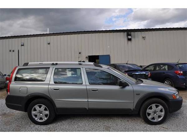 2005 Volvo XC70 wagon Base AWD 4dr Turbo Wagon (SILVER) for sale in Hooksett, MA – photo 7