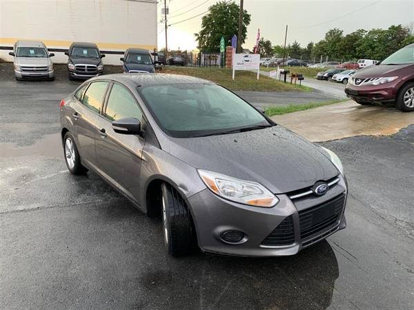 2014 FORD FOCUS SE - ALL CREDIT/INCOME WELCOME! - cars & trucks - by... for sale in Fredericksburg, VA – photo 3