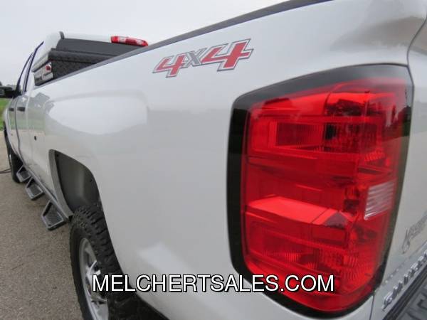 2017 CHEVROLET SILVERADO 2500HD 4WD DOUBLE CAB 143.5 WORK TRUCK for sale in Neenah, WI – photo 8