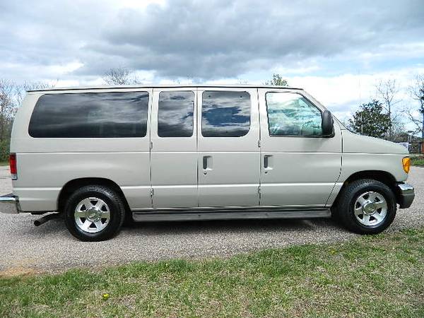 2005 FORD PASSENGER VAN LOW MILES - - by dealer for sale in Staunton, NC – photo 6