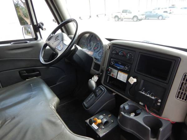 2010 International 4300 White - - by dealer for sale in West Palm Beach, NC – photo 21