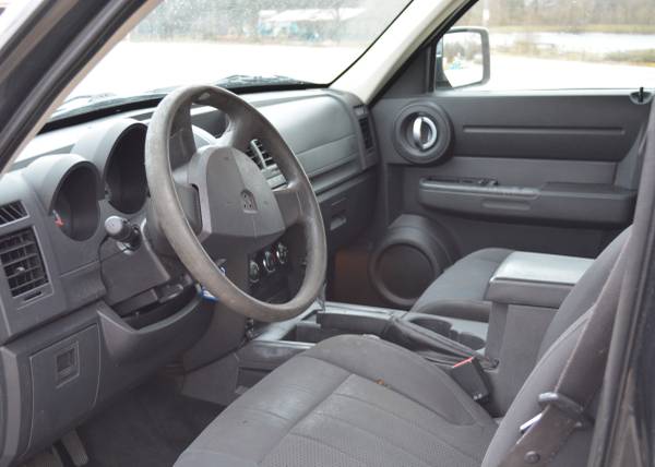 2011 Dodge Nitro - - by dealer - vehicle automotive sale for sale in Indianapolis, IN – photo 9