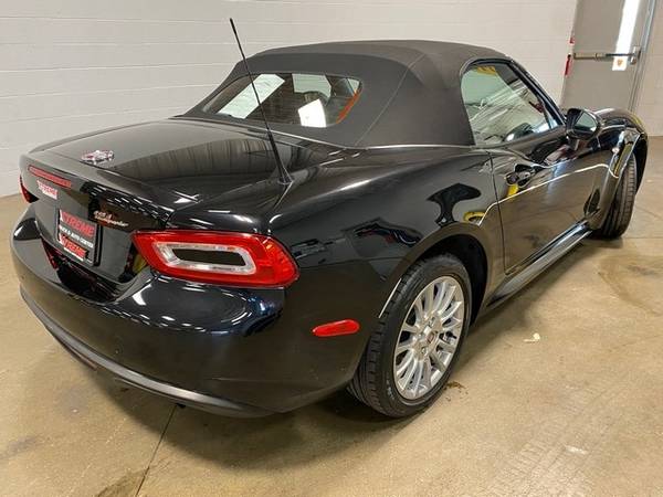 2017 Fiat 124 Spider Classica 2D Convertible - - by for sale in Coopersville, MI – photo 6