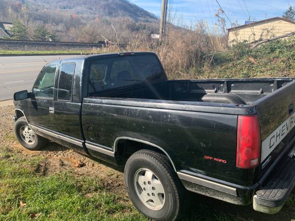 1995 Chevy Silverado 4x4 - cars & trucks - by dealer - vehicle... for sale in Swannanoa, NC – photo 3