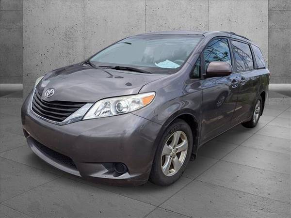 2013 Toyota Sienna LE SKU: DS330174 Mini-Van - - by for sale in Memphis, TN – photo 2