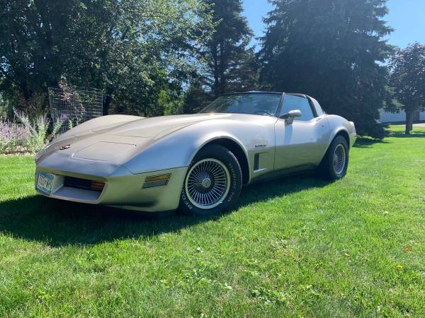 1982 Chevy Corvette C3 Special Edition T-Top for sale in Lake Elmo, MN
