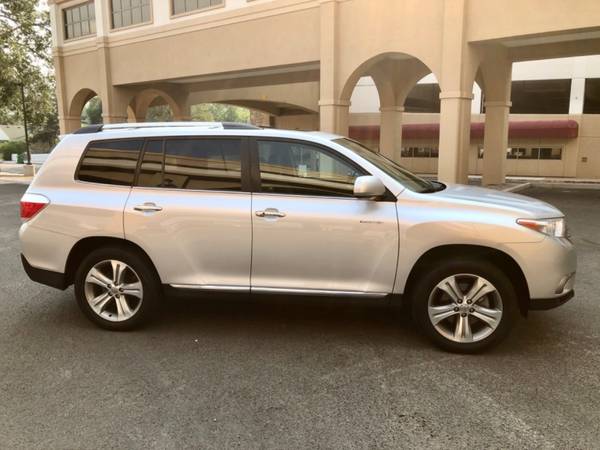 2012 Toyota Highlander 4WD V6 Limited, 3d Row, Low Miles!!! - cars &... for sale in Carson City, NV – photo 6