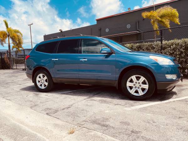 2012 CHEVROLET TRAVERSE - cars & trucks - by dealer - vehicle... for sale in Miami, FL – photo 2