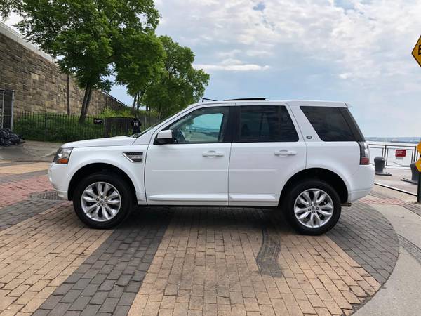 2013 LAND ROVER LR2 NAVIGATION CAMERA PANORAMIC 4X4 GREAT CONDITION... for sale in Brooklyn, NY – photo 5