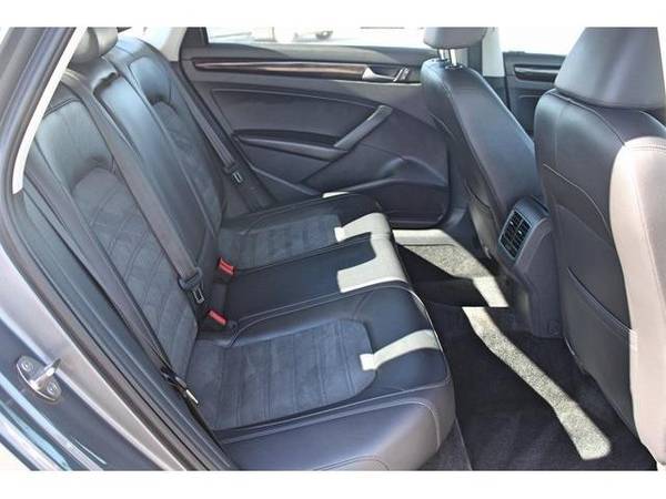 2015 Volkswagen Passat TDI SEL Premium - sedan - cars & trucks - by... for sale in Bartlesville, KS – photo 16
