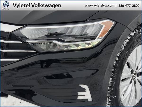 2019 Volkswagen Jetta sedan S Auto w/SULEV - Volkswagen Black - cars for sale in Sterling Heights, MI – photo 5