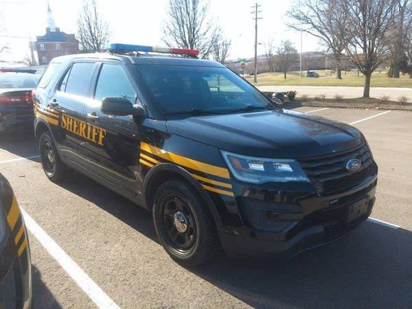 2016 Ford Utility Police Interceptor Base - SUV - - by for sale in Cincinnati, OH – photo 8
