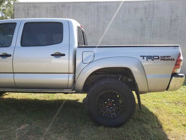 2015 Toyota Tacoma TRD Pro 4x4 4dr Double Cab 5.0 ft SB 5A Priced to... for sale in Tallahassee, FL – photo 9