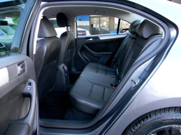 2013 Volkswagen Jetta SE 2 5L GAS SIPPING SEDAN - - by for sale in Plaistow, MA – photo 12