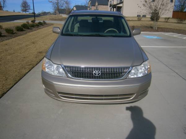 2001 toyota avalon xl loaded 2 owners (270K)hwy miles runsxxxx -... for sale in Riverdale, GA – photo 2