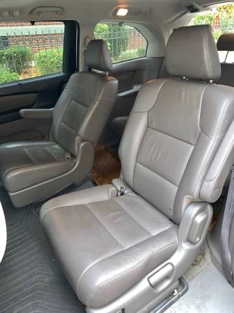2012 Honda Odyssey EXL TV/DVD original owner excel cond with 99k -... for sale in Brooklyn, NY – photo 9