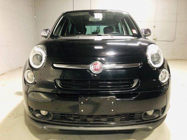 2014 Fiat 500L Lounge Clean Carfax Navigation Back Up Cam Lounge 4dr... for sale in Portland, OR – photo 2