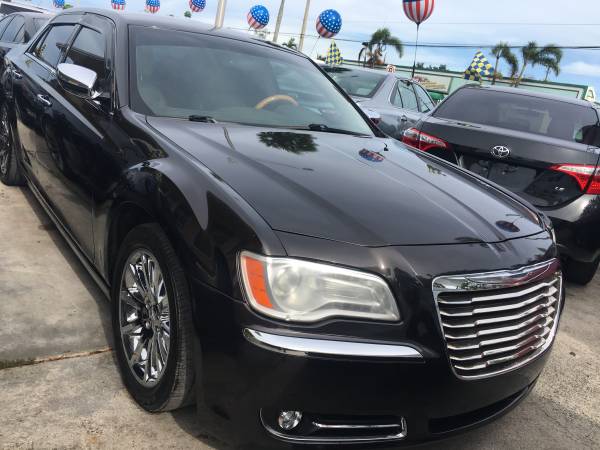***2013 CHRYSLER 300 C **CLEAN TITLE***APPROVAL GURANTEED!!! for sale in Fort Lauderdale, FL – photo 2