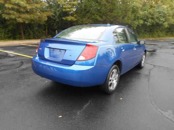 2005 SATURN ION LEVEL 3 / POWER OPTIONS / 32 SERVICE RECORDS! for sale in Highland Park, IL – photo 3