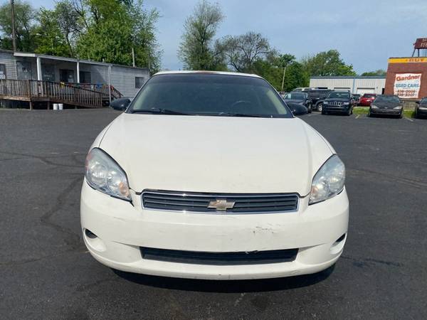 2006 Chevrolet Monte Carlo 2dr Cpe LT 3 5L - - by for sale in Louisville, KY – photo 2