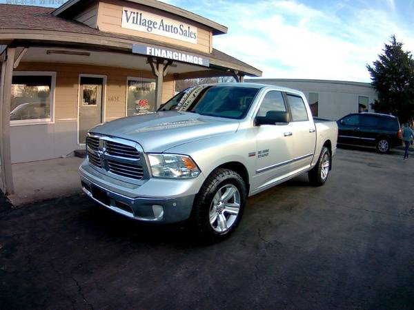 2014 RAM 1500 CREW CAB SLT - cars & trucks - by dealer - vehicle... for sale in Shawnee, MO – photo 6
