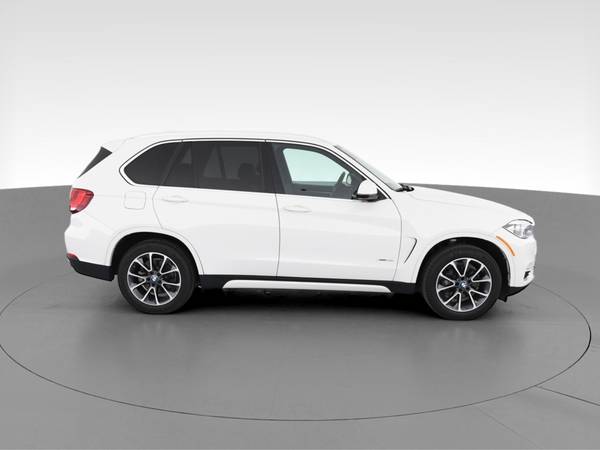 2017 BMW X5 xDrive35i Sport Utility 4D suv White - FINANCE ONLINE -... for sale in Arlington, District Of Columbia – photo 13