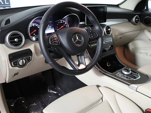 2019 Mercedes-Benz GLC GLC 300 EASY FINANCING!! - cars & trucks - by... for sale in Hillsboro, OR – photo 10