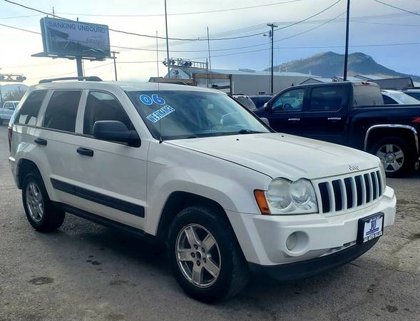 2006 Jeep Grand Cherokee 4x4 - cars & trucks - by dealer - vehicle... for sale in Helena, MT – photo 3