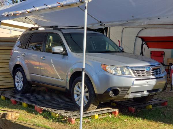 2013 Subaru Forester / Silver - cars & trucks - by dealer - vehicle... for sale in Skyland, NC – photo 7