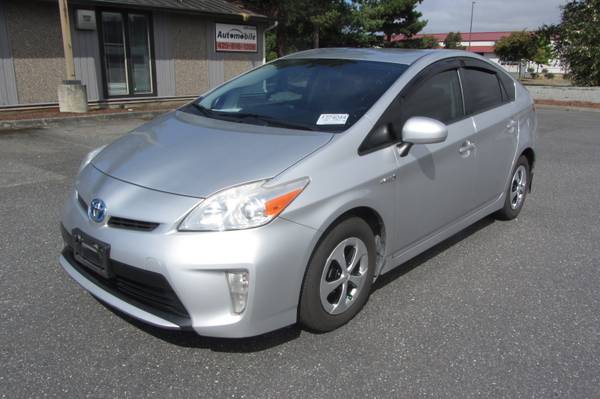 2012 Toyota PRIUS Hybrid 3 - cars & trucks - by dealer - vehicle... for sale in Seattle, WA – photo 2