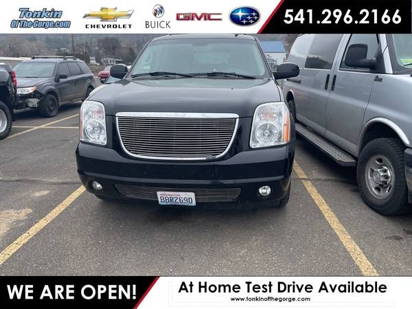 2007 GMC Yukon AWD All Wheel Drive Denali SUV - - by for sale in The Dalles, OR – photo 4