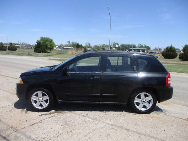 2005 Chevrolet Aveo 5dr Hatchback LS 4 cyl - - by for sale in Moore , Okla., OK – photo 22