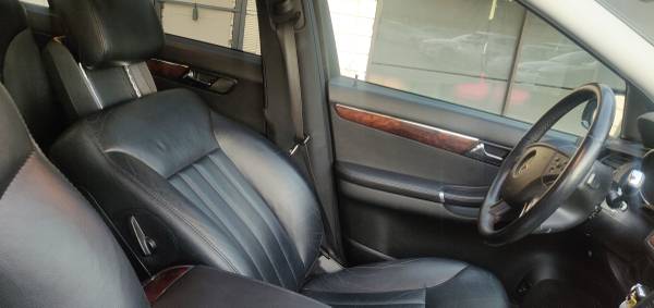 2007 MERCEDES-BENZ R 350(Clean title/Runs Strong/ Very Clean) for sale in Rosemead, CA – photo 10
