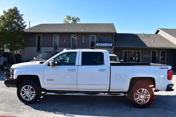 2015 CHEVROLET SILVERADO 2500 HIGH COUNTRY -EASY FINANCING AVAILABLE... for sale in Richardson, TX – photo 8