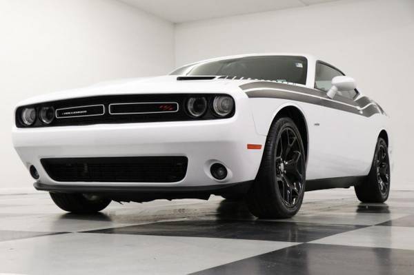 4 BRAND NEW TIRES! 27 MPG HWY! 2014 Dodge *CHALLENGER SXT* Coupe... for sale in Clinton, MO – photo 17